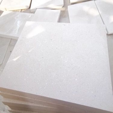 為(wéi)什麼白色(sè)石材難出(chu)光？